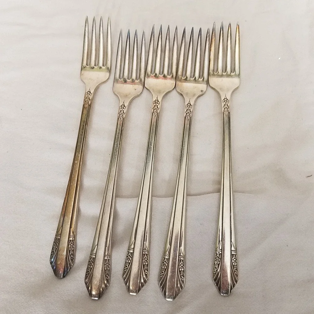 International Silver Rosalind Dinner Forks Set of 5 Silver Silverplate Good 1938